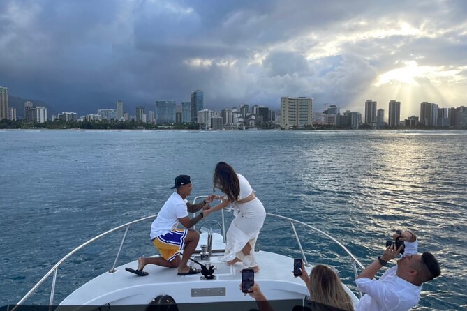 Turtle Canyon Snorkel Adventure in Waikiki, Oahu - The right match for families and mixed abilities