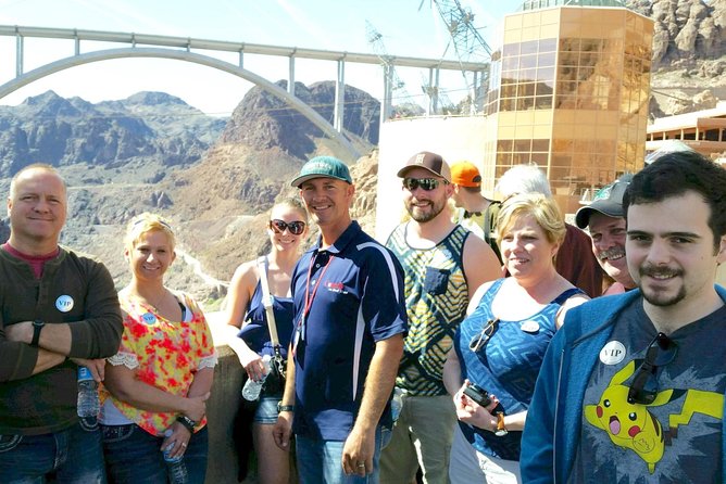 Ultimate VIP Hoover Dam Tour from Las Vegas with Lunch - The Las Vegas sign and Boulder City