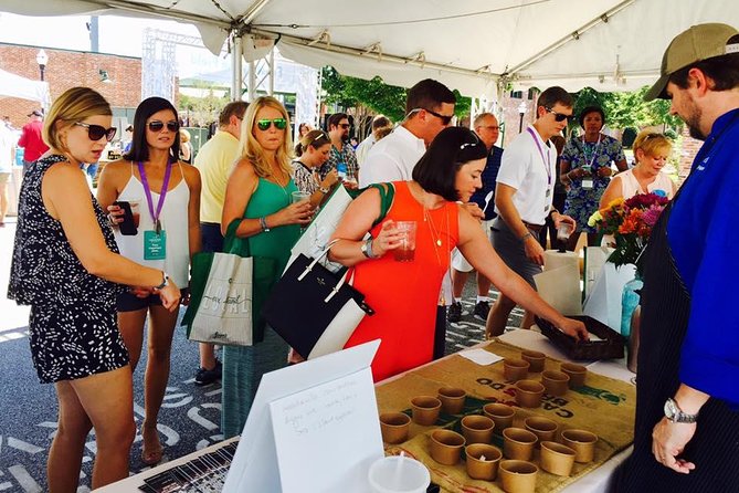 Undiscovered Charleston: Half Day Food, Wine & History Tour with Cooking Class - Waterfront Park and Charleston’s public face