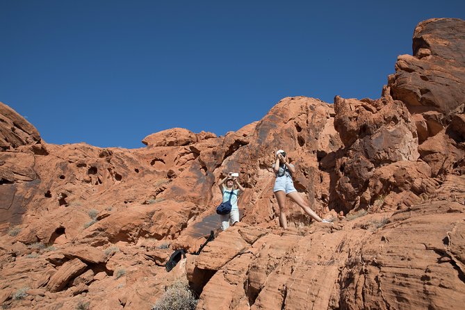 Valley of Fire Guided Hike from Las Vegas - Snacks, water, clothing, and physical effort