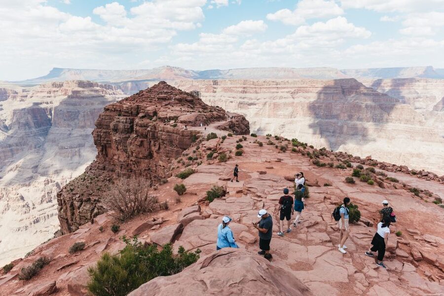 Vegas: Grand Canyon, Hoover Dam, Skywalk Option, & Two Meals - Hoover Dam is a worthwhile first sight