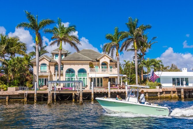 Venice of America Tour | Millionaire's Row | Complimentary Drinks - Fort Lauderdale’s mansions are the main event