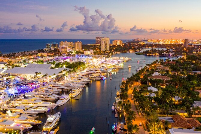 Venice of America Tour | Millionaire's Row | Complimentary Drinks - A slow route through the New River and Port Everglades