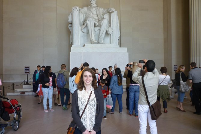 VIP Best of DC with US Capitol + National Archives Reserved Entry - Summer plan: Potomac cruise and Georgetown