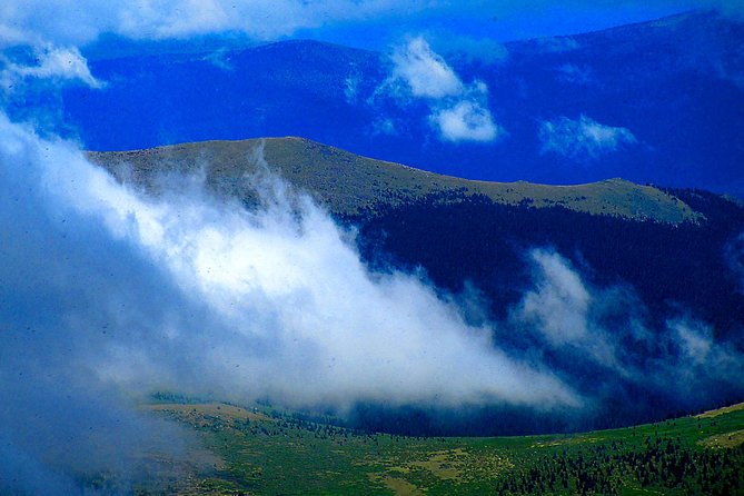 Visit Red Rocks Park, Continental Divide & Breckenridge - Sapphire Point offers a compact view of the lake
