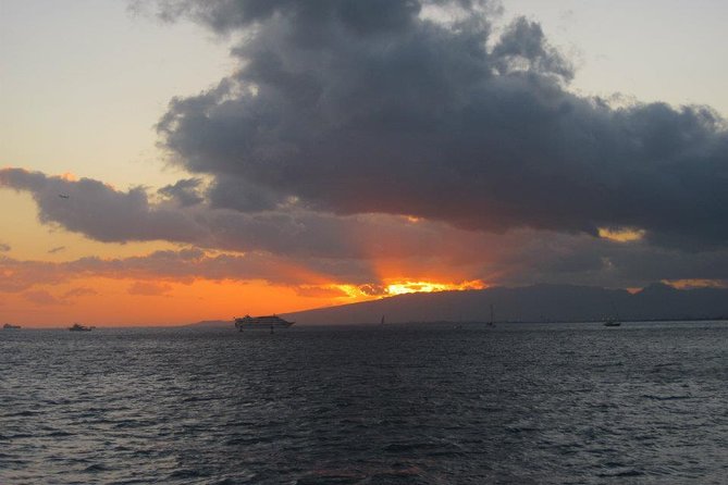 Waikoloa Signature Catamaran Sunset Sail - Summer and winter departure times