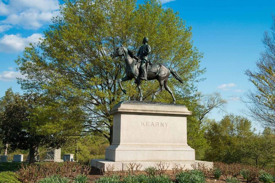 Washington DC: Arlington Nat. Cemetery Ticket & Tram Tour - Arlington House and the view toward Washington