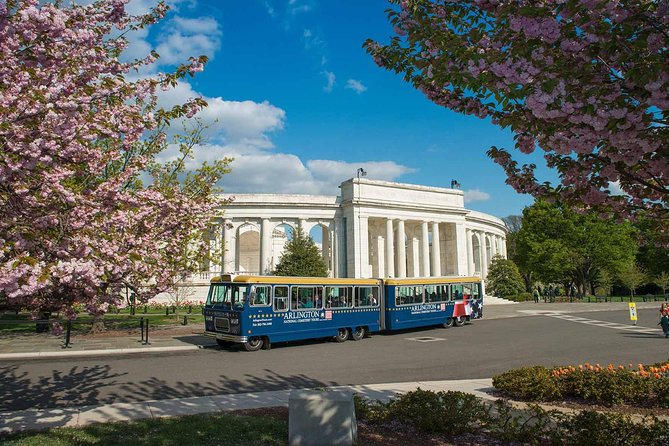 Washington DC Hop-On Hop-off Trolley Tour with 15 Stops - Why this trolley helps you make sense of DC