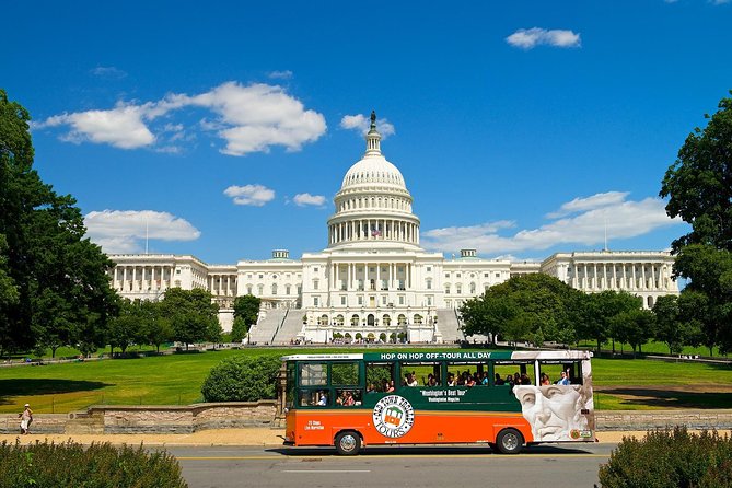 Washington DC Hop-On Hop-off Trolley Tour with 15 Stops - Stops 1 to 5: Union Station, the Capitol, and the waterfront