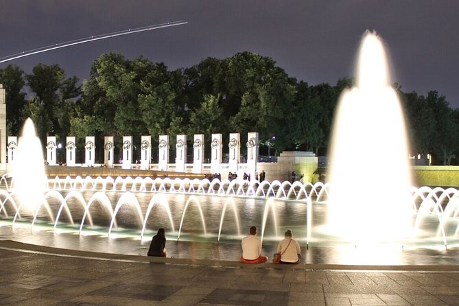 Washington DC Moonlight Tour by Electric Cart - The White House and Pennsylvania Avenue