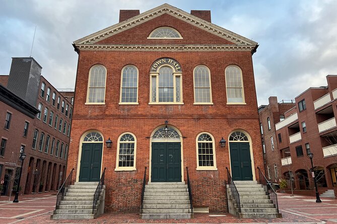 Wicked Awesome Tours: Witch Trial History and Salem Haunts! - The Salem Museum and the Merchant Inn’s Ghost Stories