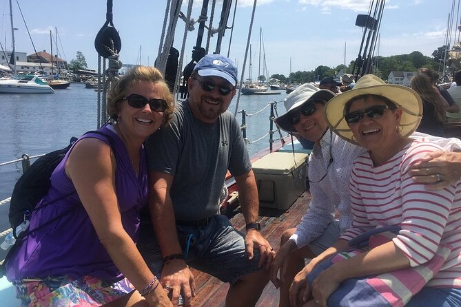 Windjammer Classic Day Sail from Camden, Maine - The best departure time for your Camden plans