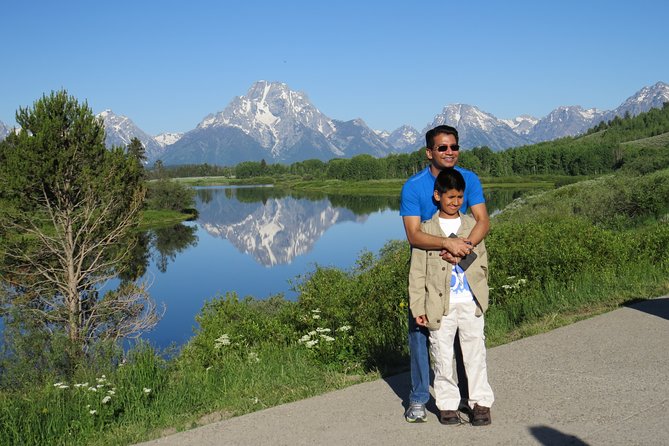 Yellowstone National Park - Full-Day Lower Loop Tour from Jackson - Grand Canyon of the Yellowstone and its waterfalls